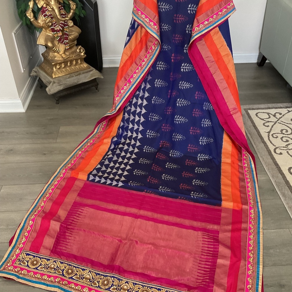 Woman's  pure silk Kanjivaram Navy Blue & Pink  Saree with kundan work